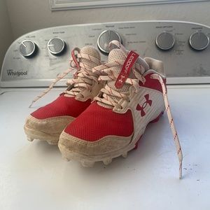 Boys Under Armour Baseball cleats